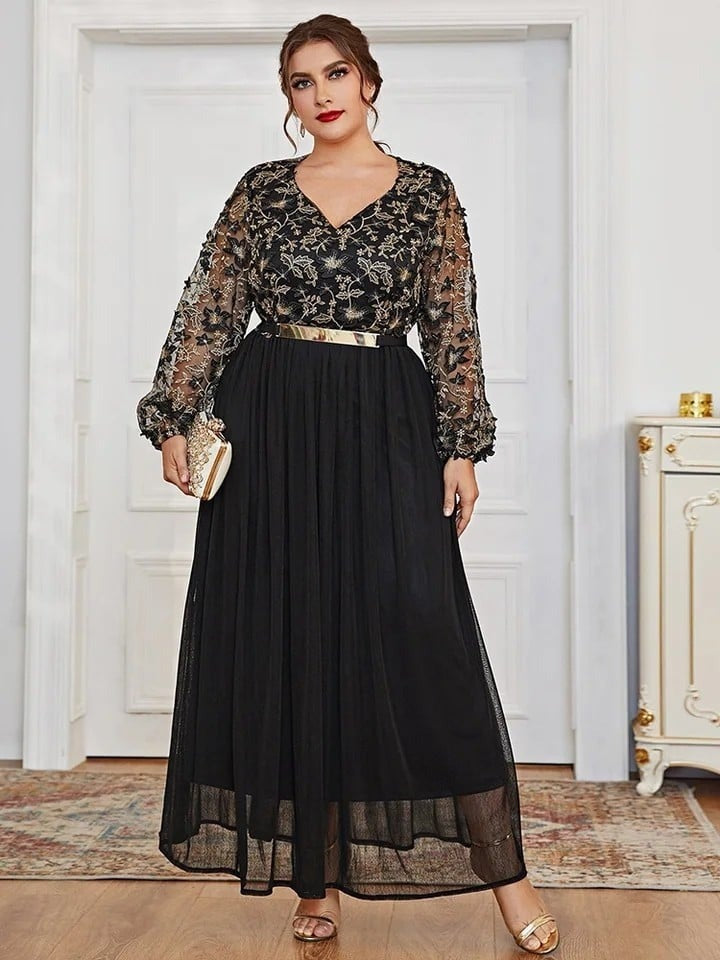 Muslim Plus Size Dress – Elegant V-Neck Black Panel Gown