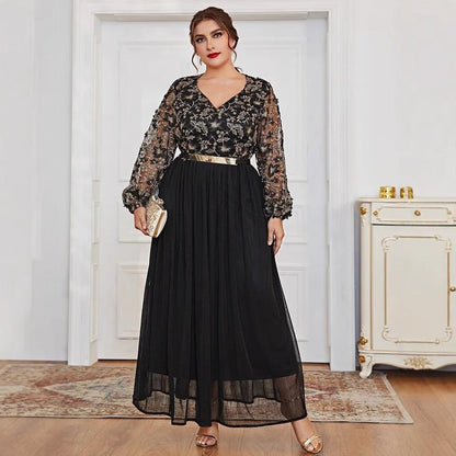 Muslim Plus Size Dress – Elegant V-Neck Black Panel Gown